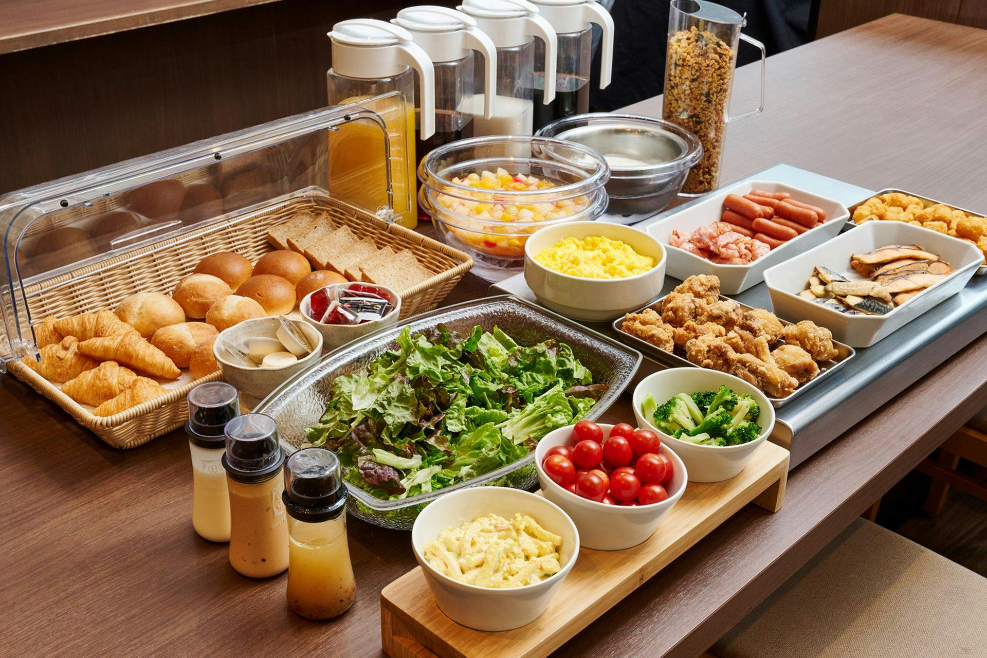 アパホテル〈上野 御徒町駅前南〉