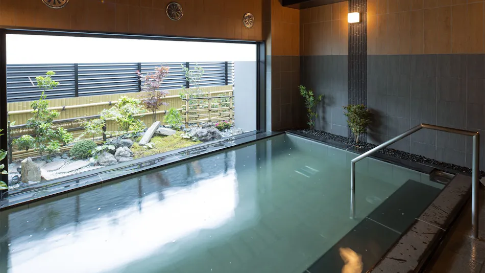 Hotel Route-Inn Grand Wakayama Station East Exit