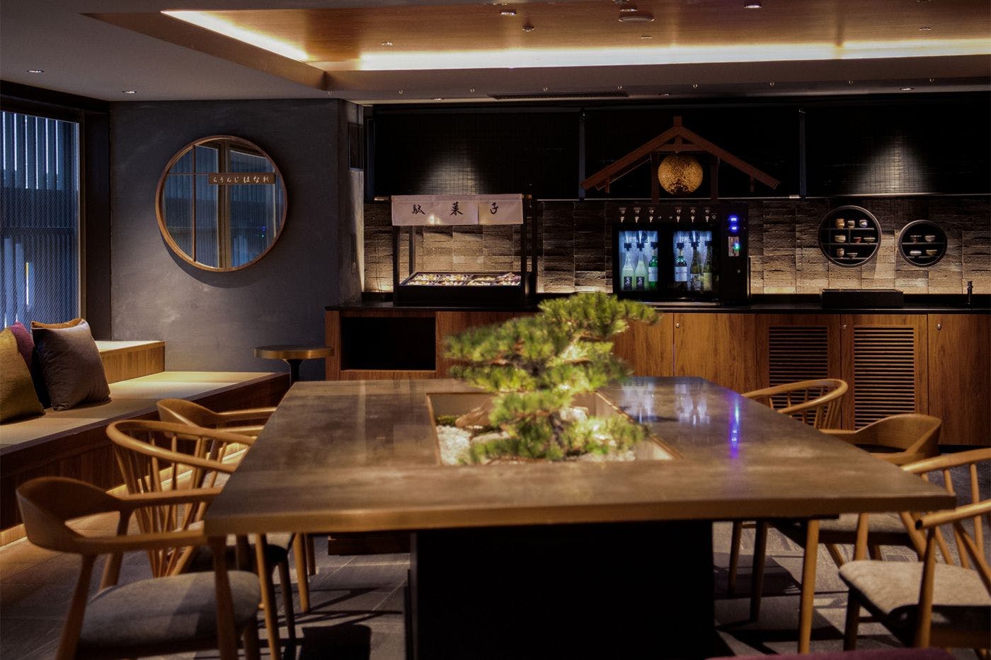 ラウンジはなれ