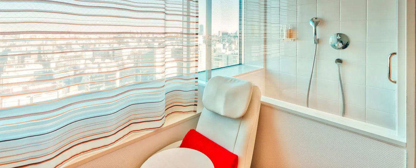 ห้องอาบน้ำแบบฝักบัว