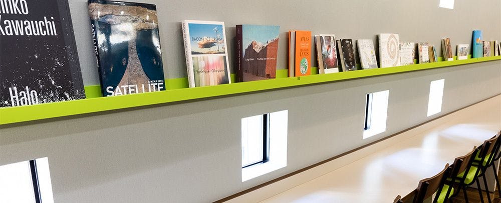 คาเฟ่ห้องสมุดคอมฟอร์ท