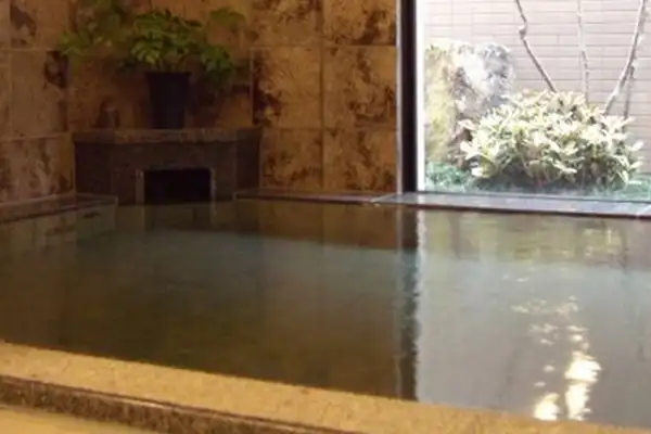 ห้องอาบน้ำรวม