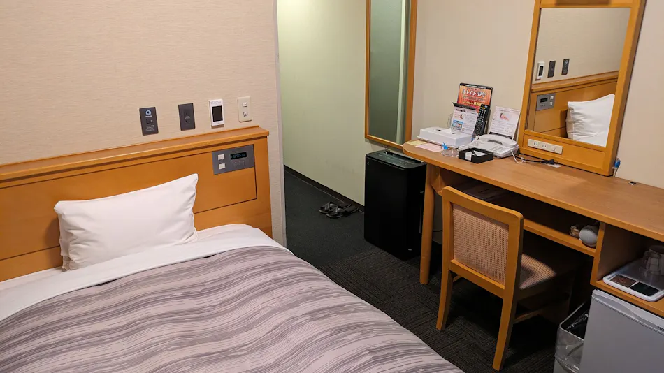 Hotel Route-Inn Osaka Honmachi