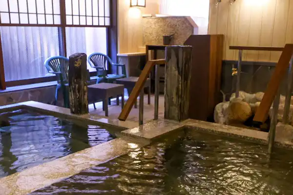 น้ำพุร้อน