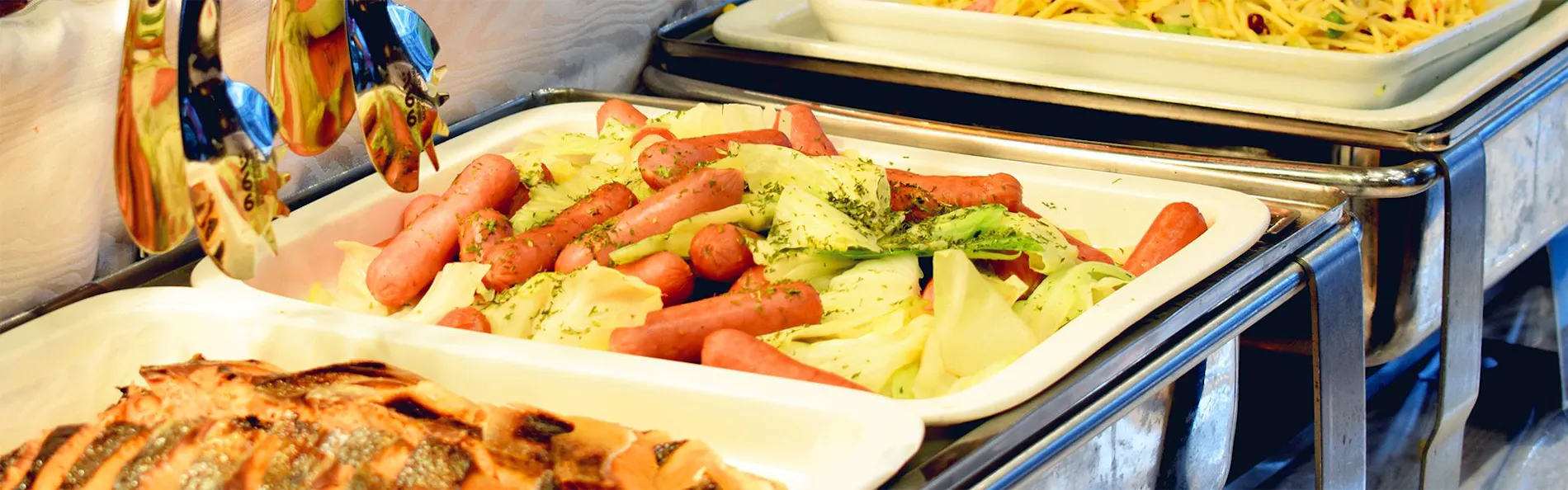 ホテルヒラリーズ