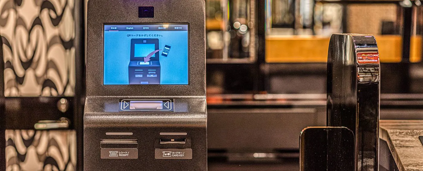 1 Detik Check-in & Check-out