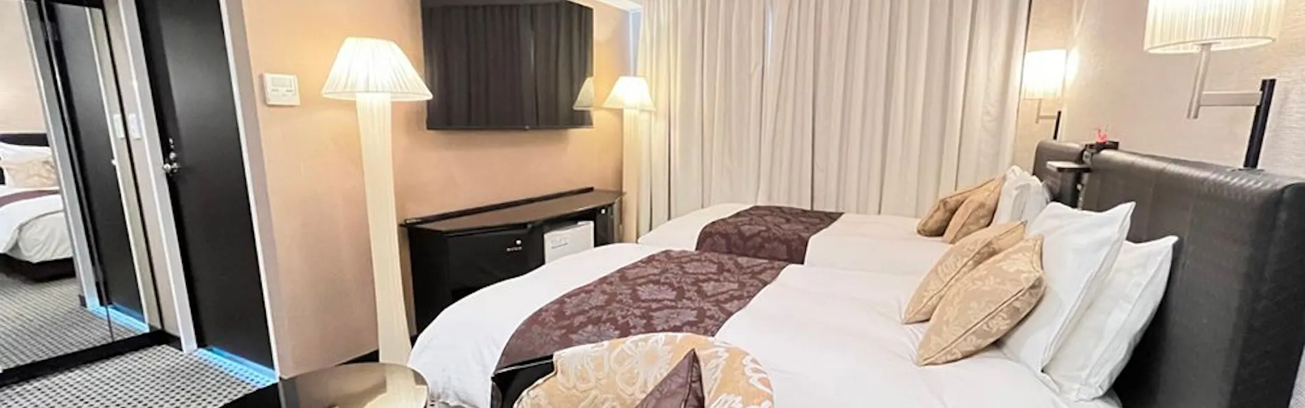 アパホテル〈名古屋栄〉