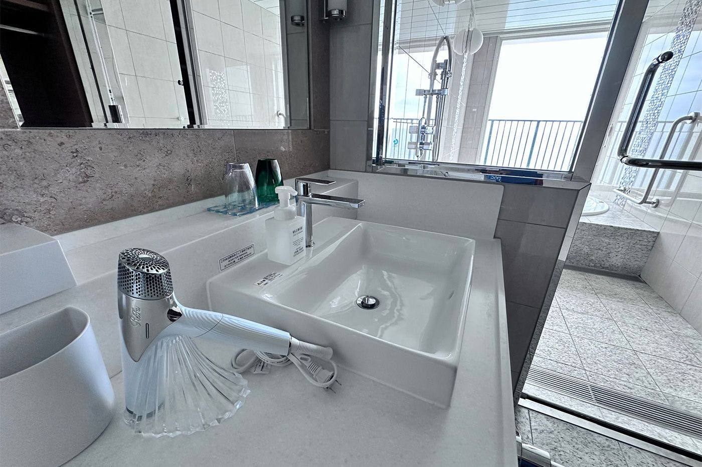 Vessel Hotel Campana Okinawa