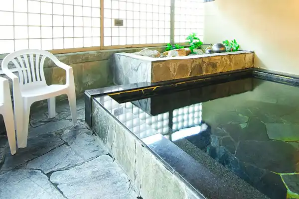 ห้องอาบน้ำรวมในร่ม