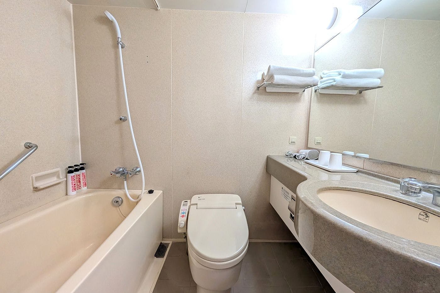 Suizenji Comfort Hotel
