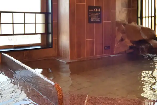 ห้องอาบน้ำสาธารณะ