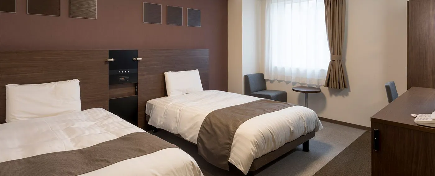 小学6年生までのお子さま添い寝無料