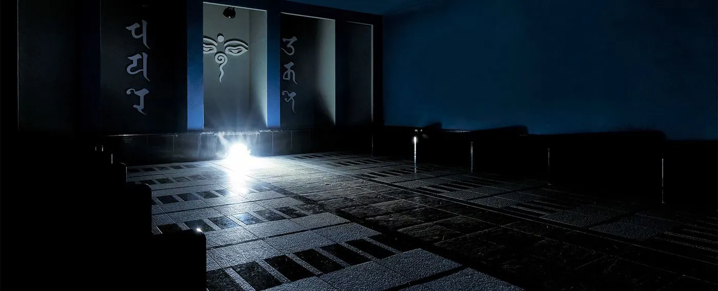 ออนเซ็นหินร้อน