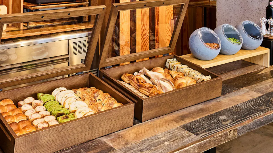 ONE@Tokyo by insomnia