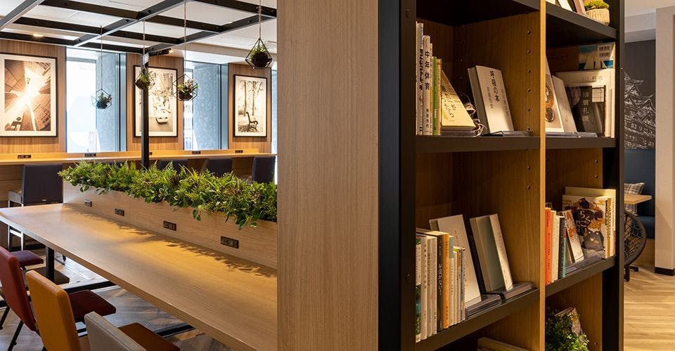 컴포트 라이브러리 카페