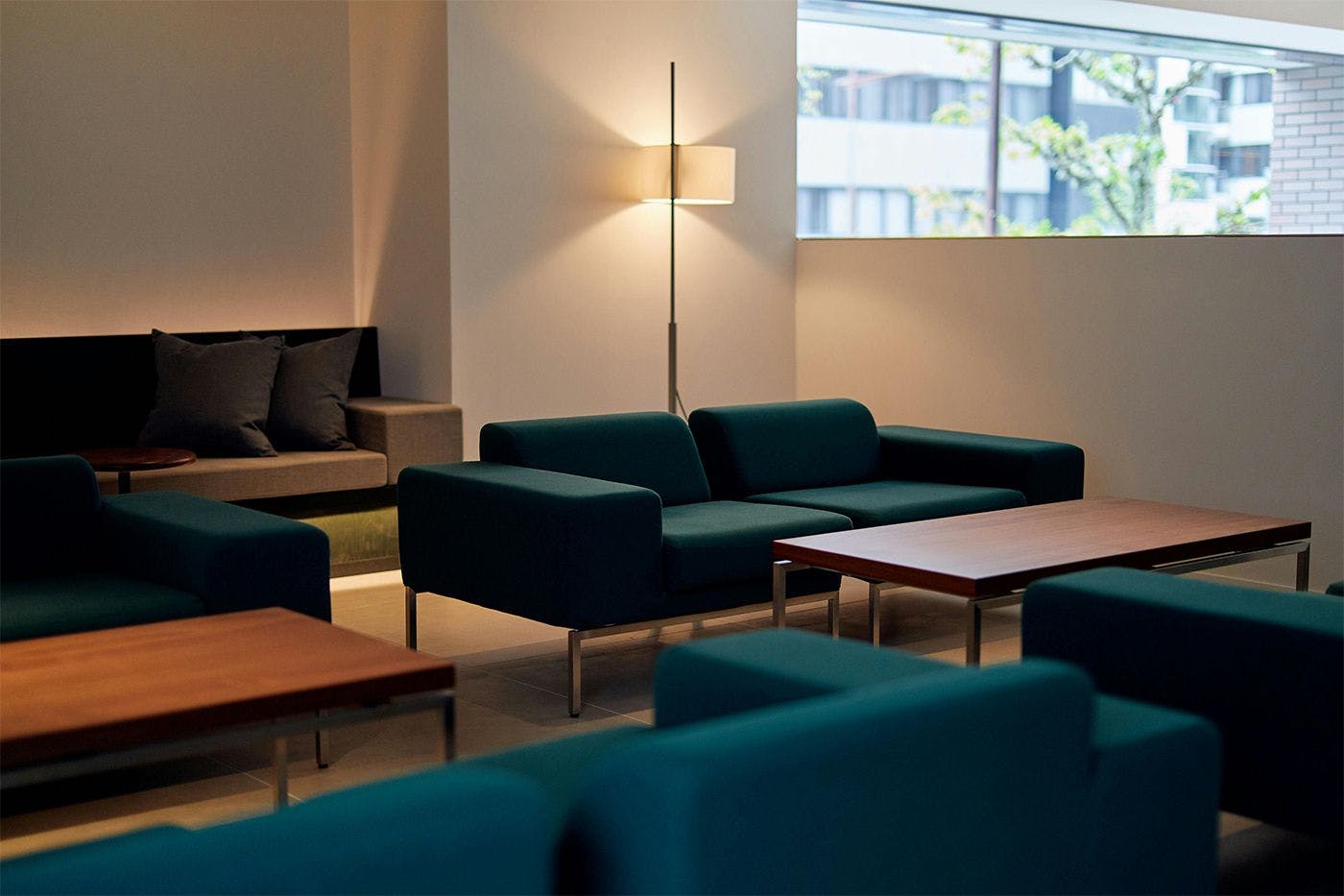 フロント/ラウンジ