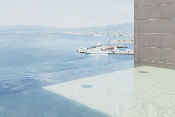 ห้องอาบน้ำขนาดใหญ่พร้อมอ่างอาบน้ำกลางแจ้ง