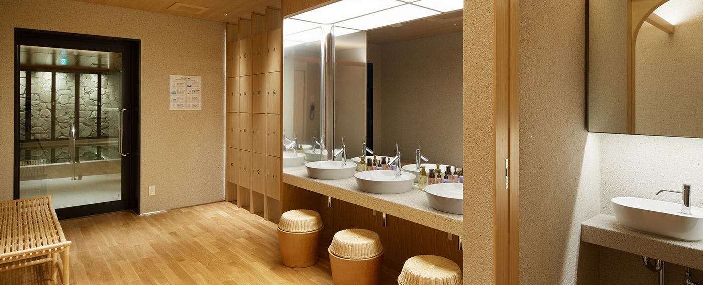 男女別大浴場　& SENTO 洞穴の湯（宿泊者専用）