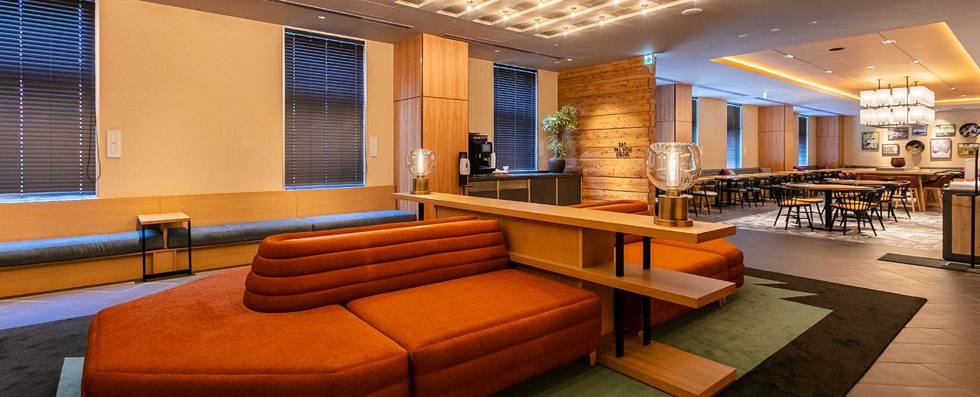 ロビーラウンジ