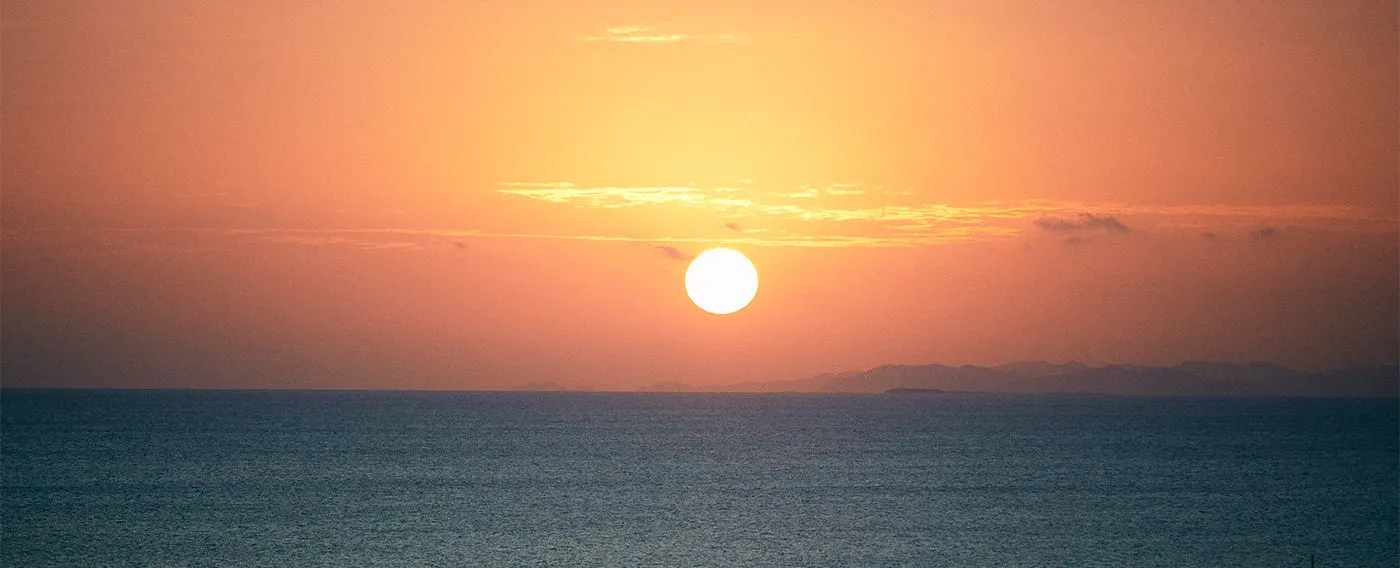 พระอาทิตย์ตก