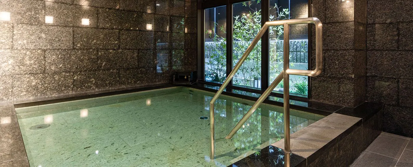 ห้องอาบน้ำรวมขนาดใหญ่