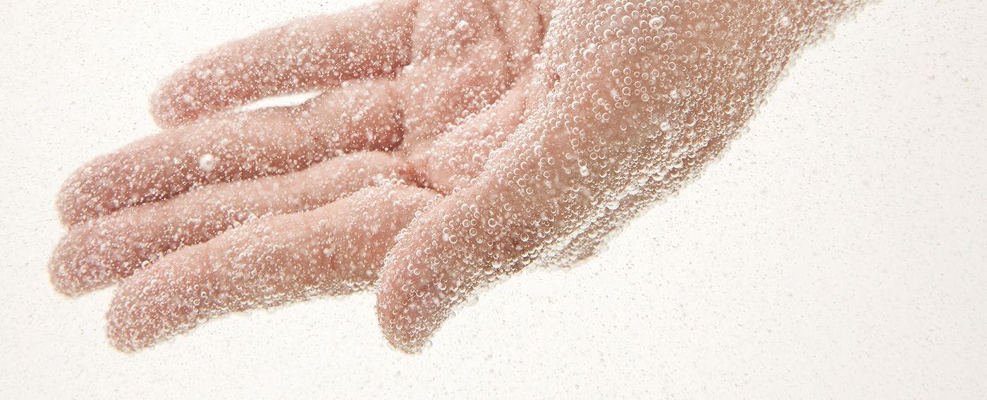 น้ำพุร้อนเทียม