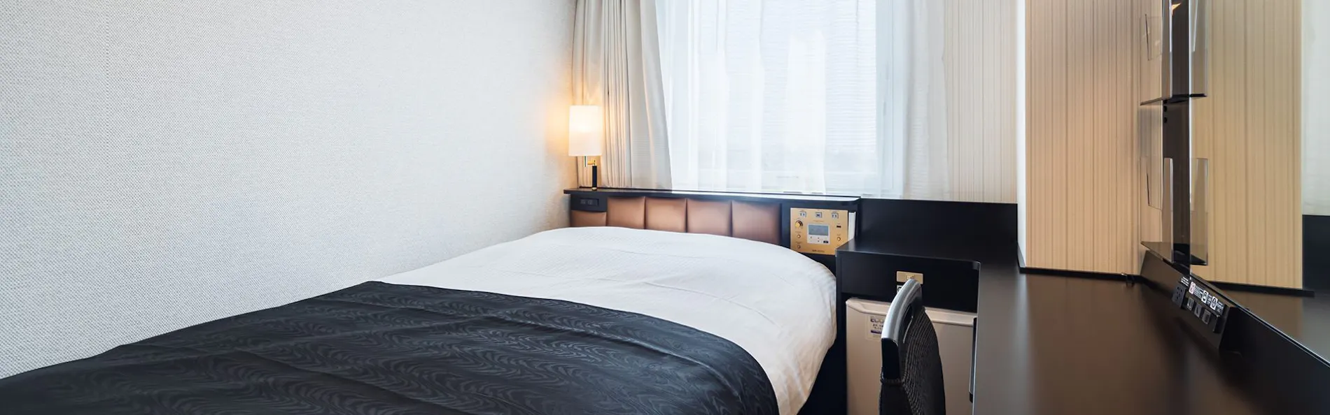 アパホテル〈西船橋駅前〉