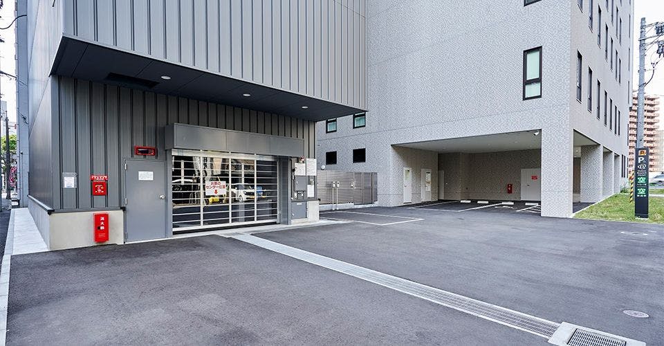 มีที่จอดรถแบบหลายชั้น