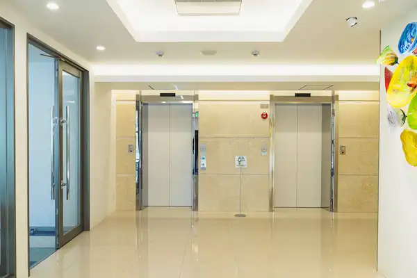 ตัวอย่างภายในสถานที่