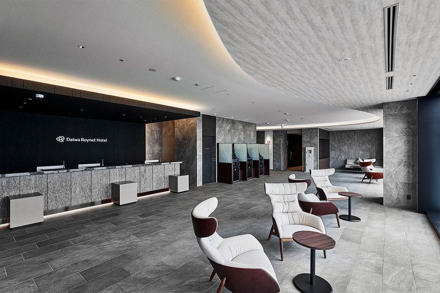 フロント（14階）