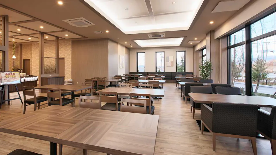Hotel Route-Inn Suzaka