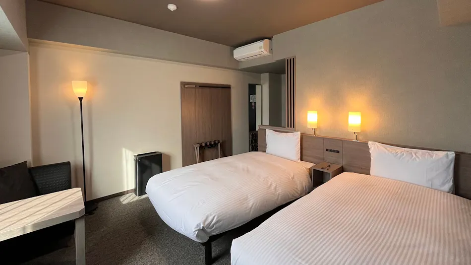 Hotel Route-Inn Suzaka