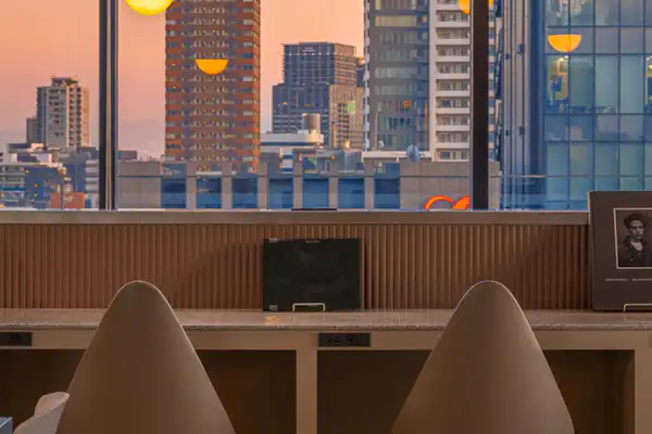 วิวจากหน้าต่าง