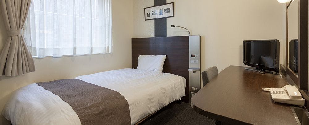 Double Economy・Double Standard