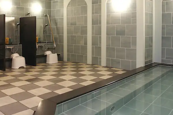 ห้องอาบน้ำรวม