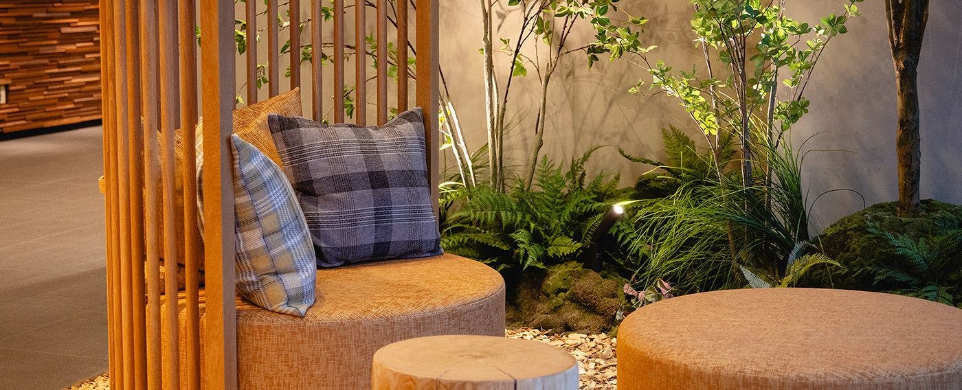 フロント・ロビー