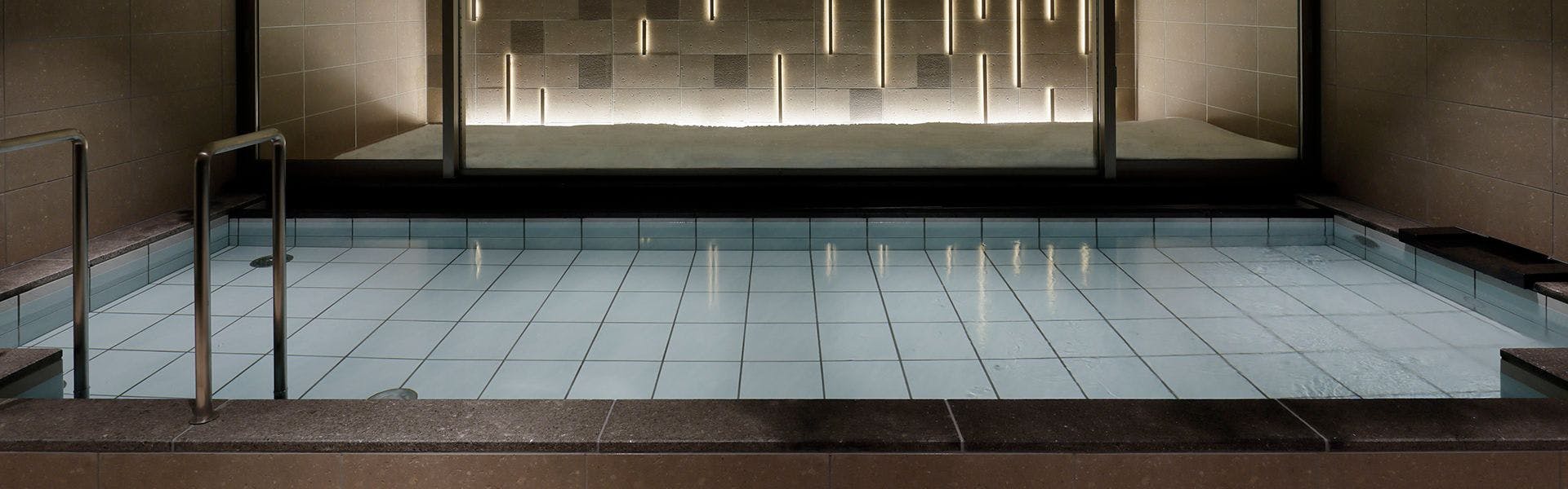 Bilik mandi awam besar