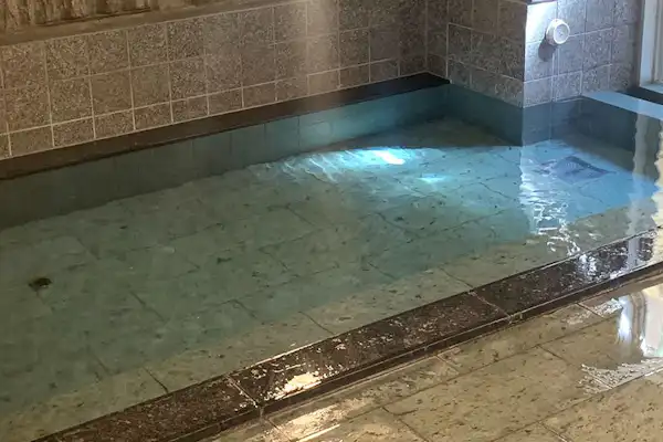 ห้องอาบน้ำรวม