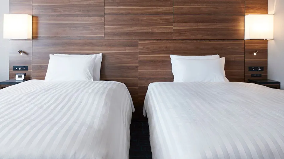 JR-East Hotel Mets Tsudanuma