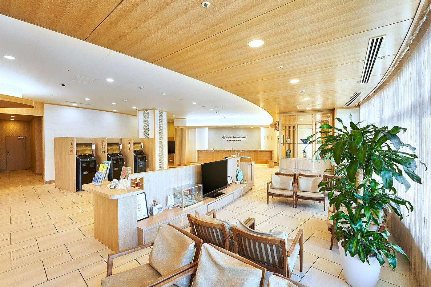 フロント・ロビー(2階)