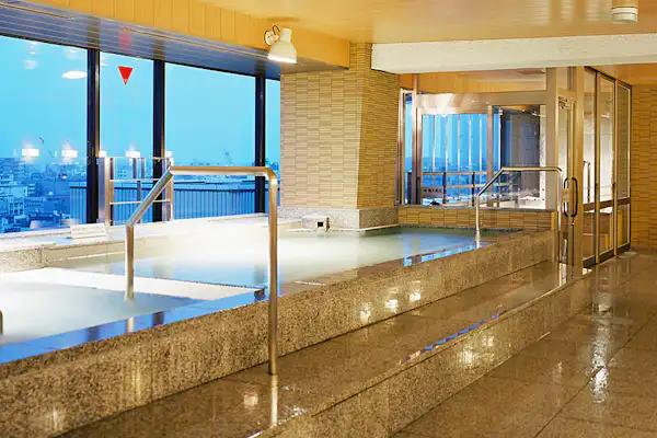 ห้องอาบน้ำรวม