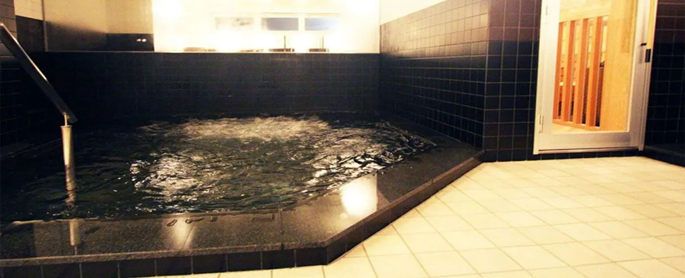 ห้องอาบน้ำรวม