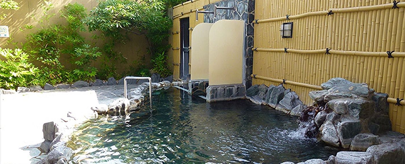 ห้องอาบน้ำรวม