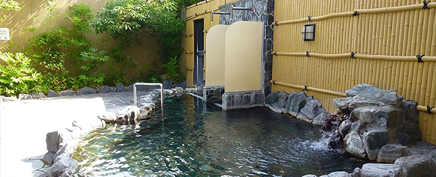 ห้องอาบน้ำรวม