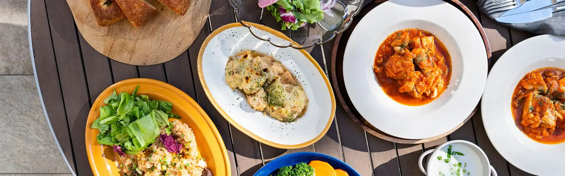 ロビー ブックシェルフ