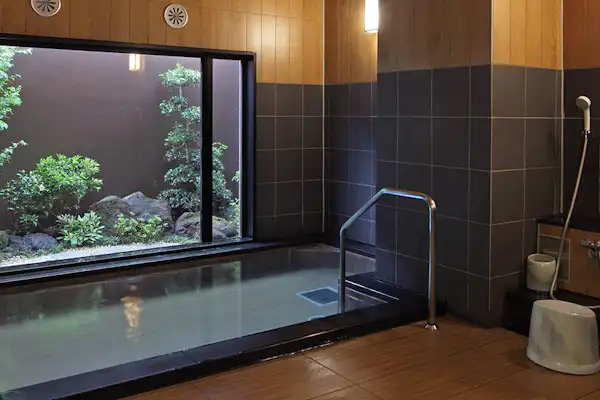 Kolam Mandi Besar
