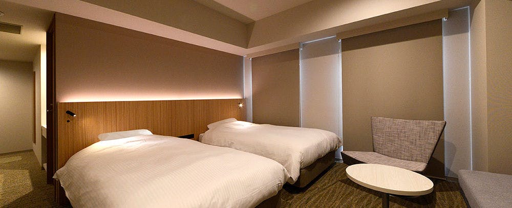 プレミアツイン