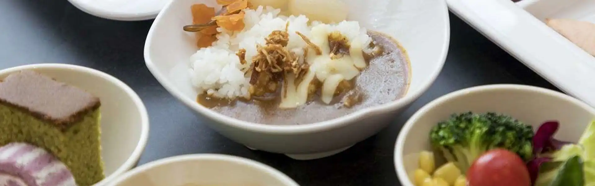 朝食