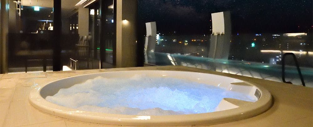 オールシーズンプール