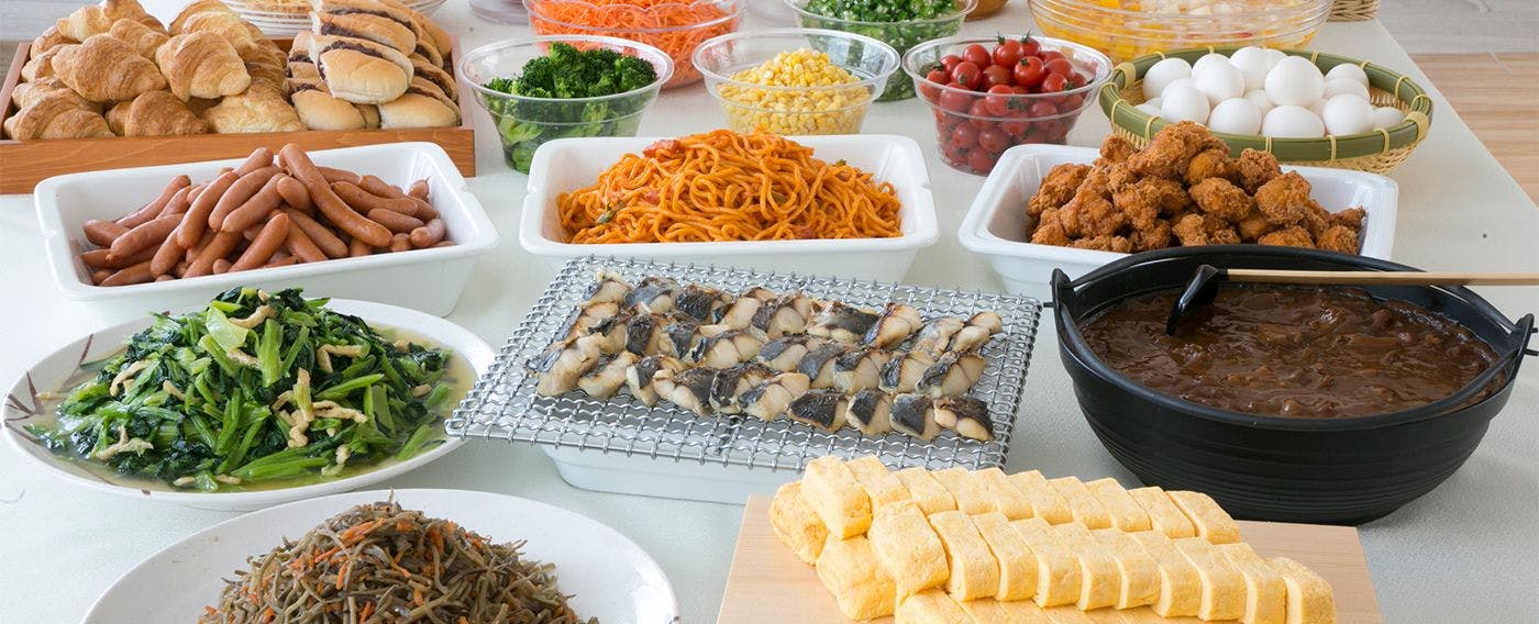 朝食ビュッフェ｜鰻めしやどて煮等、名古屋めしもご用意